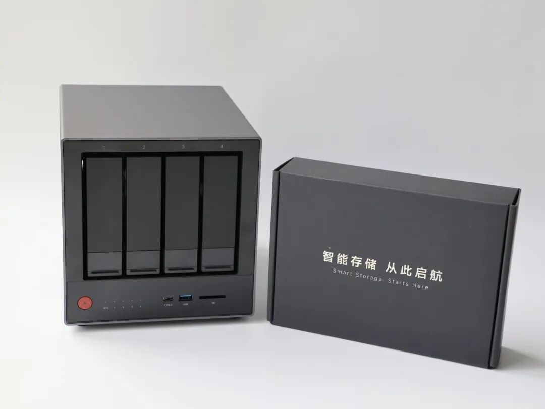 飞牛 NAS Basic4 上手测评,你觉得如何?-第2张图片-资源分享 飞牛 NAS Basic4 上手测评,你觉得如何?-第2张图片-资源分享