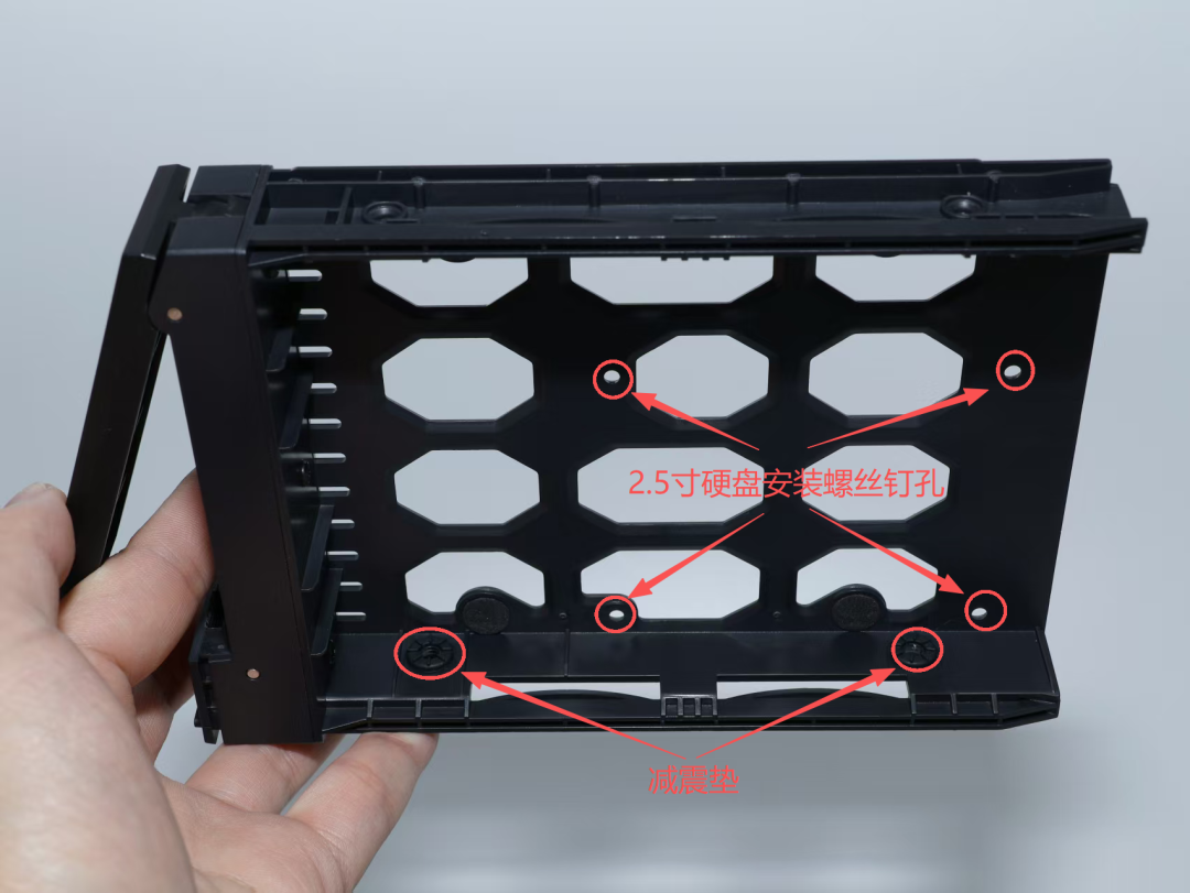飞牛 NAS Basic4 上手测评,你觉得如何?-第13张图片-资源分享 飞牛 NAS Basic4 上手测评,你觉得如何?-第13张图片-资源分享