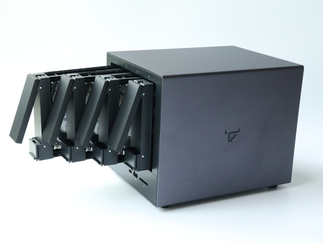 飞牛 NAS Basic4 上手测评,你觉得如何?-第12张图片-资源分享 飞牛 NAS Basic4 上手测评,你觉得如何?-第12张图片-资源分享